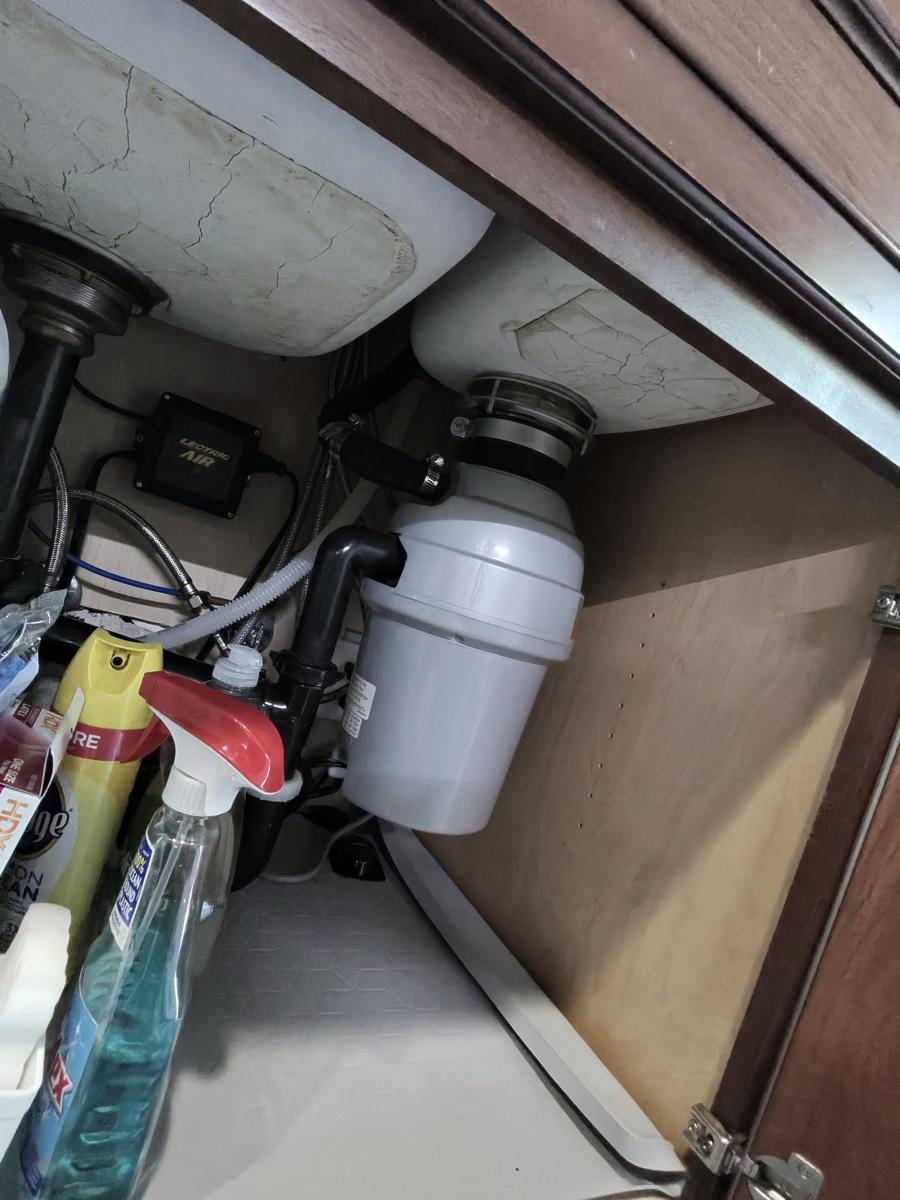 Air-switch disposal, plumbing check after install – Glendale