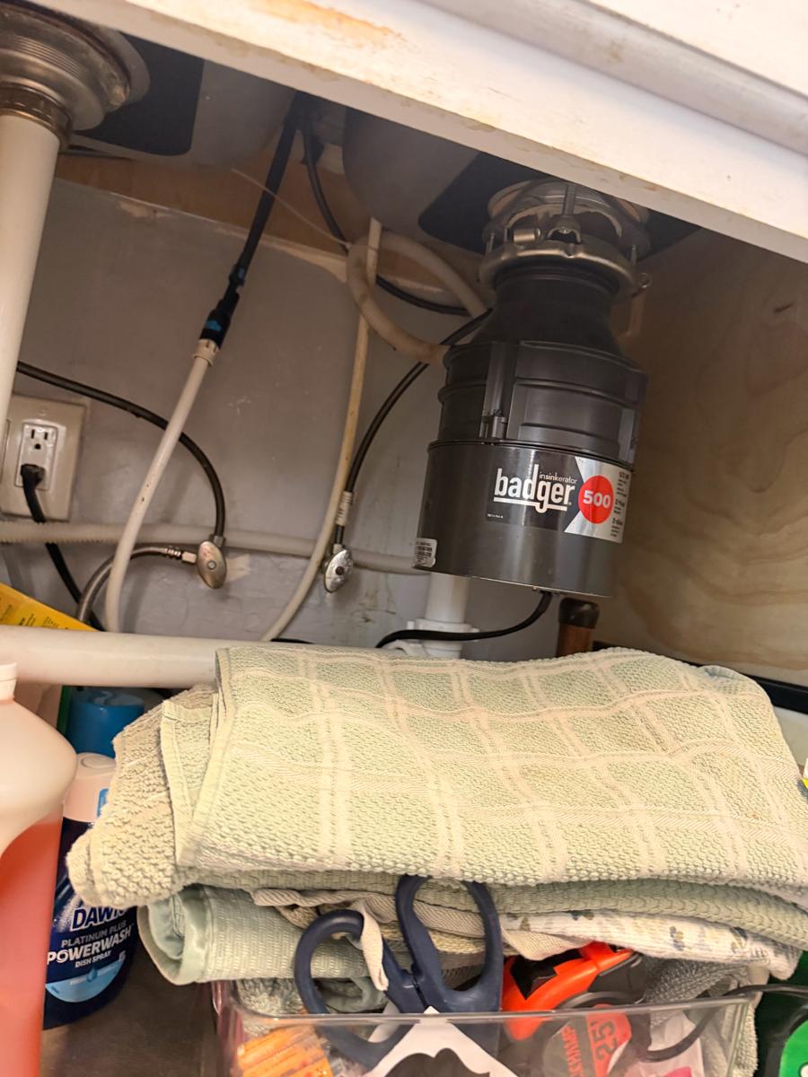 Replacing a Garbage Disposal in Silver Lake: What I Actually See Under the Sink